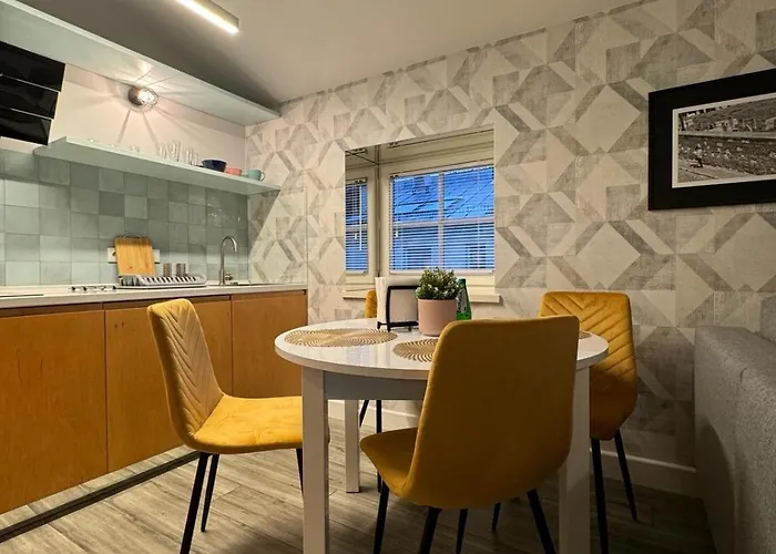 Daire Balcony Bliss Main Square Loft